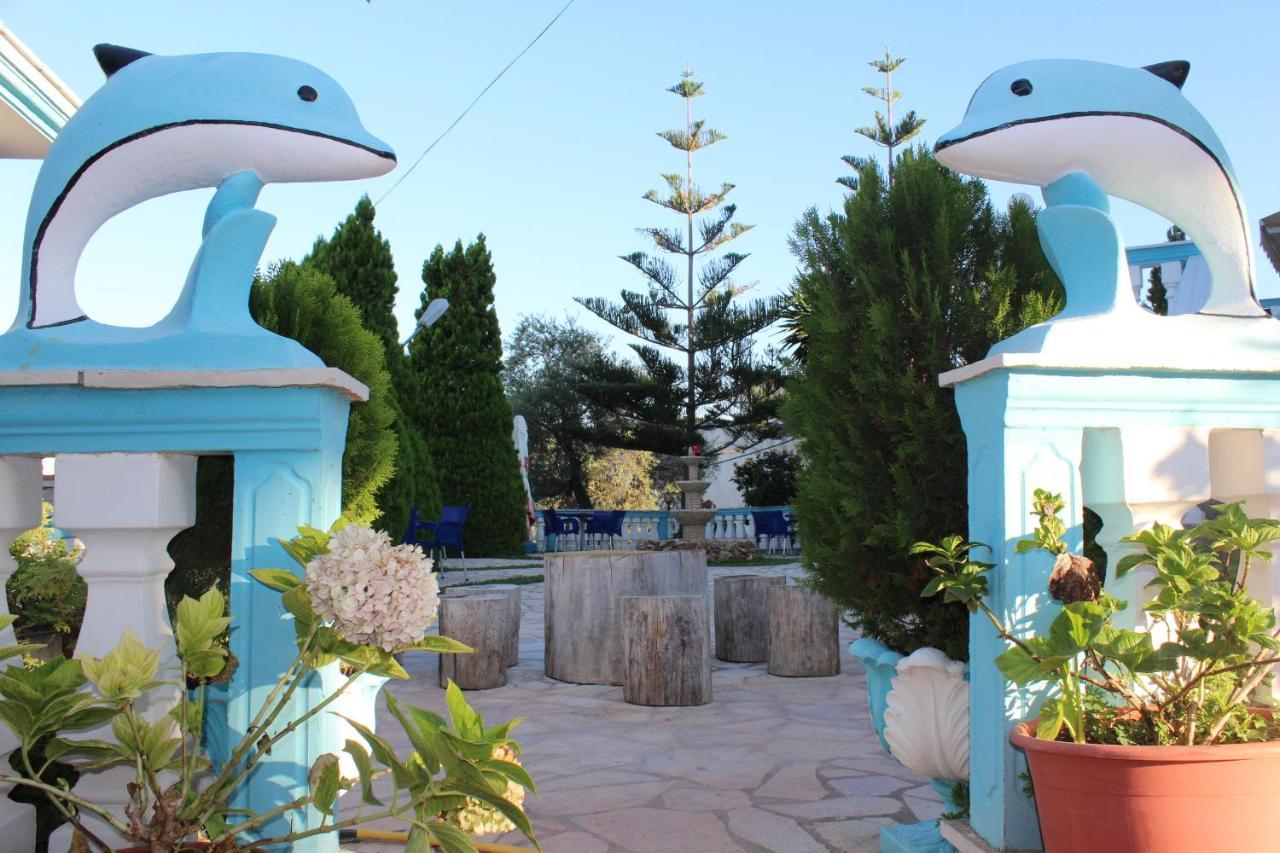 Esmeralda Hotel & Restaurant Ксамил Екстериор снимка